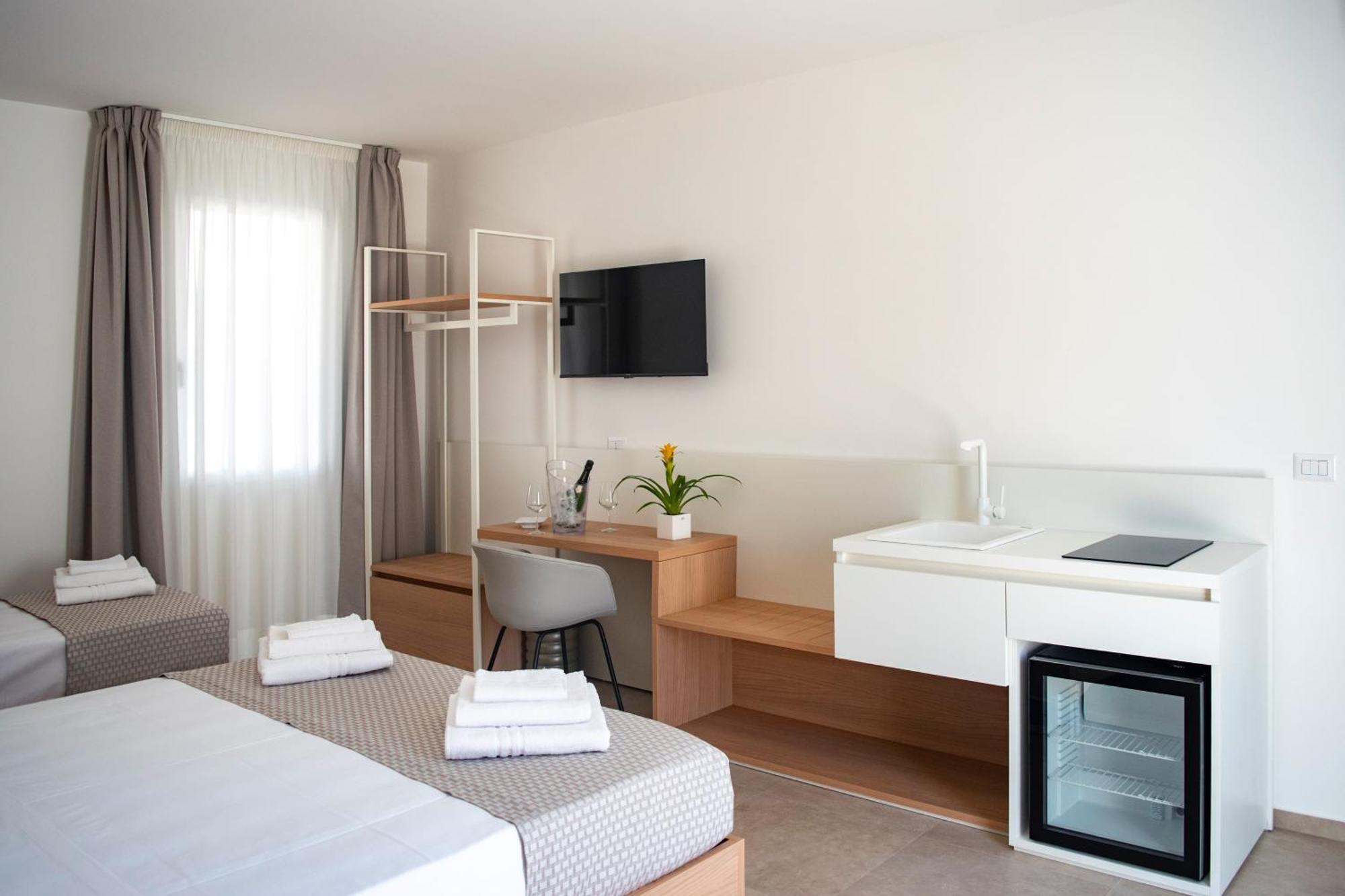 Ferrari Rooms & Apartments Porto Cesareo Exterior foto